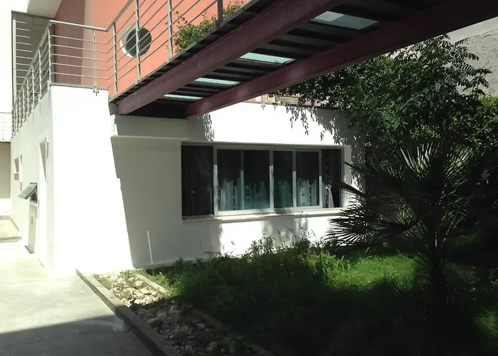 Kalendoola's בית נופש לצ'ה